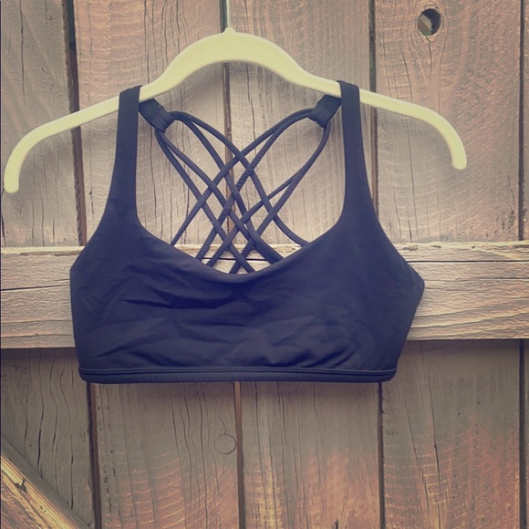 lululemon athletica Other - Lululemon cross back sports bra size 6